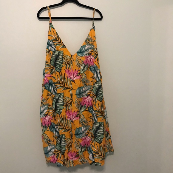 NWT Perfectly Priscilla Sunsets in Maui Print Dress - Picture 2 of 9